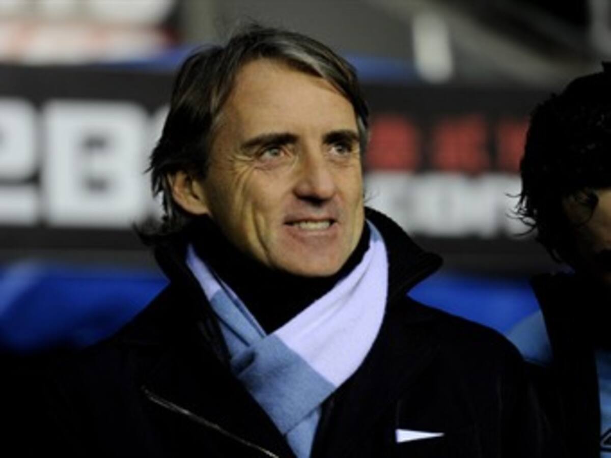 Mancini: 'Balotelli será como Messi y Ronaldo cuando se concentre más en su carrera'