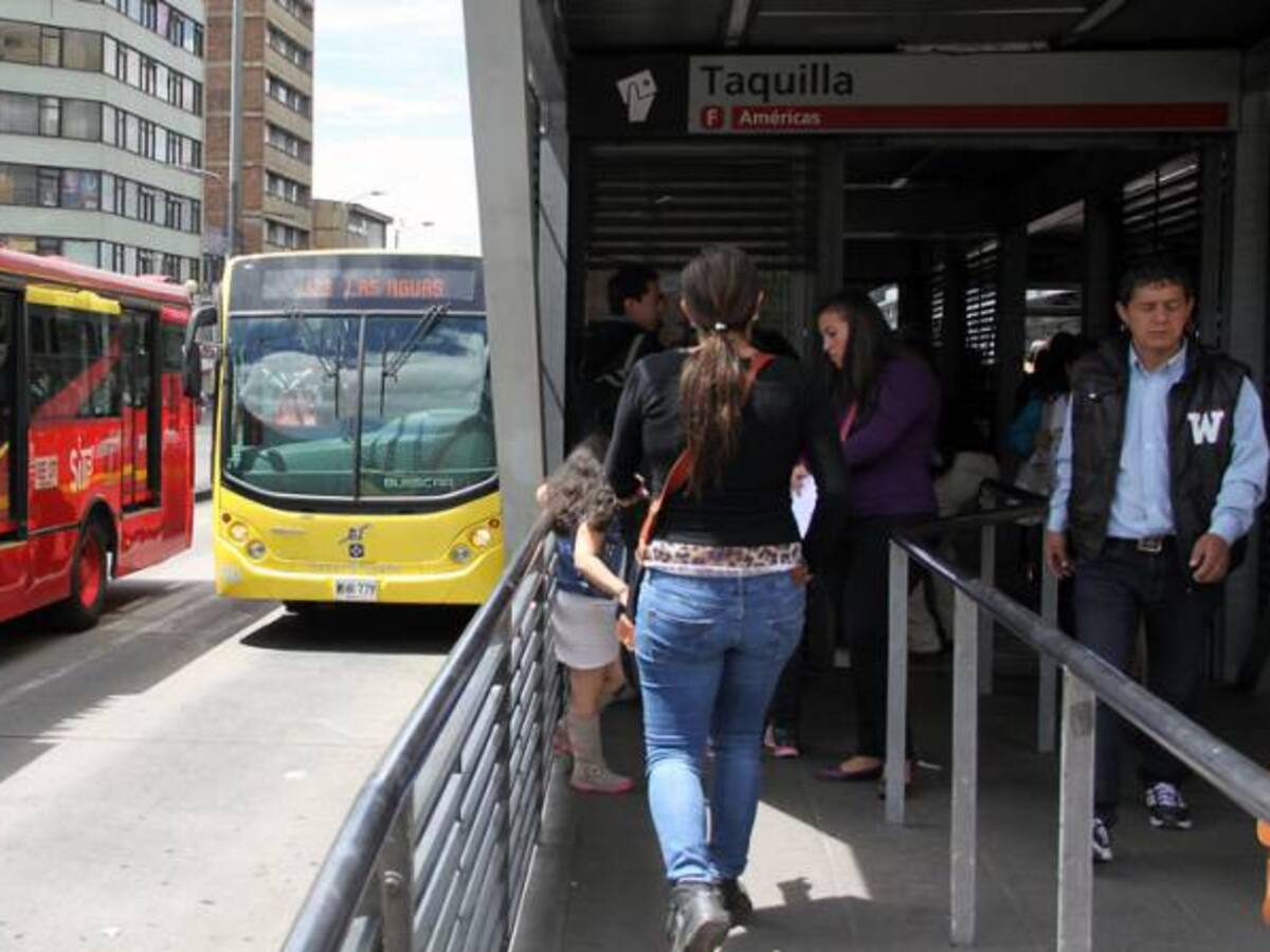 En Bogotá se han impuesto 120 comparendos a infractores de día sin carro y sin moto