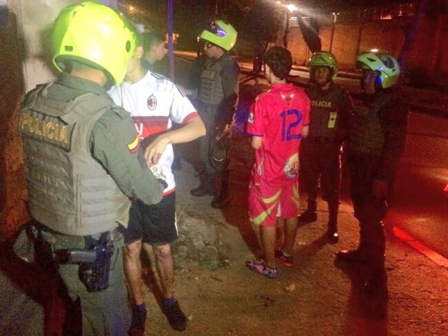 43 menores de edad han infringido el toque de queda en Bucaramanga