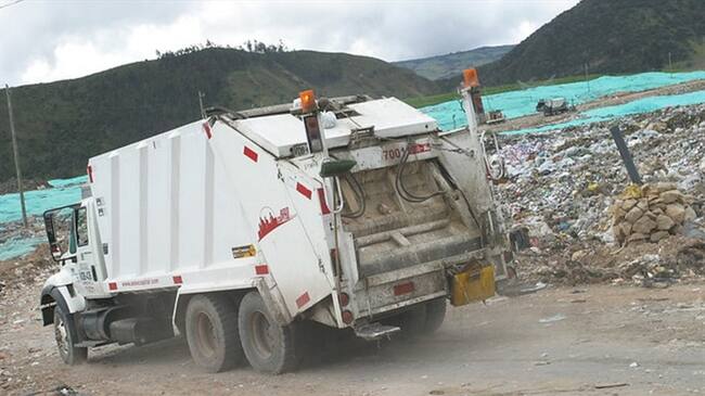 Distrito refuerza fumigación en relleno Doña Juana. Foto: Colprensa