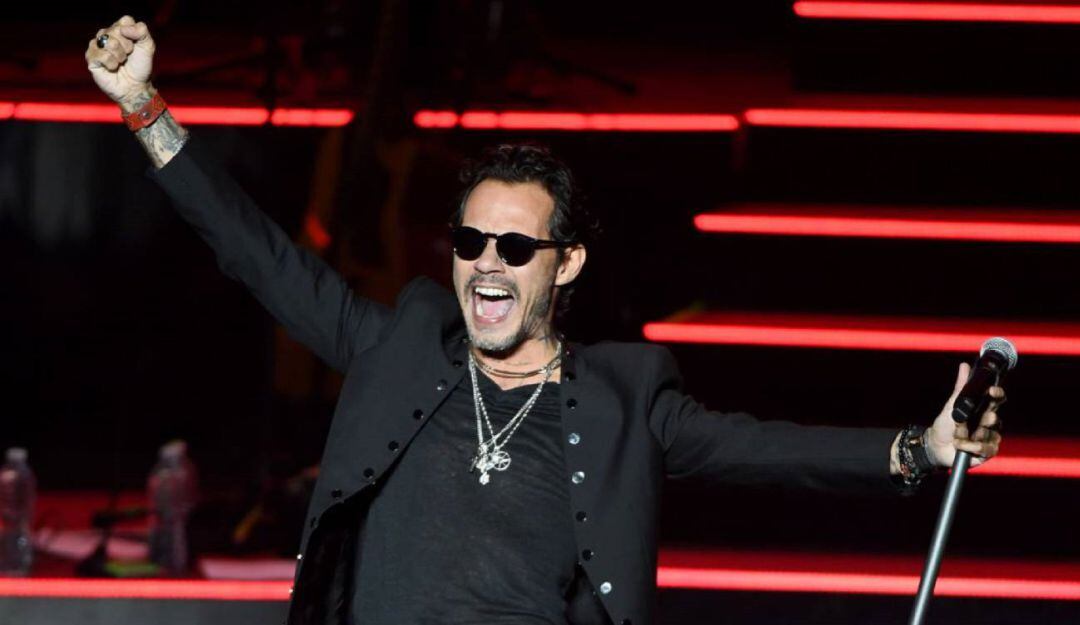 Marc Anthony durante una presentación