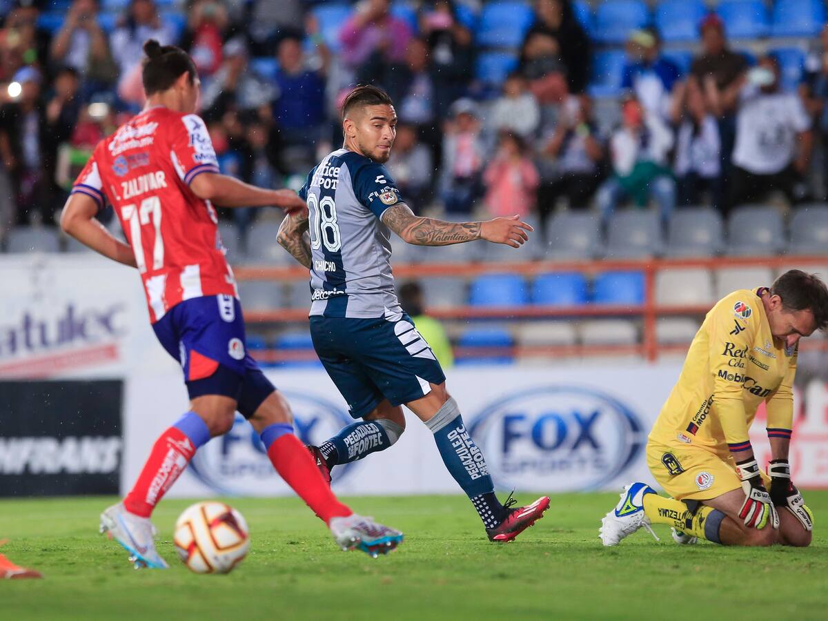 Chicho Arango sigue su racha goleadora, marcó su tercer gol con Pachuca