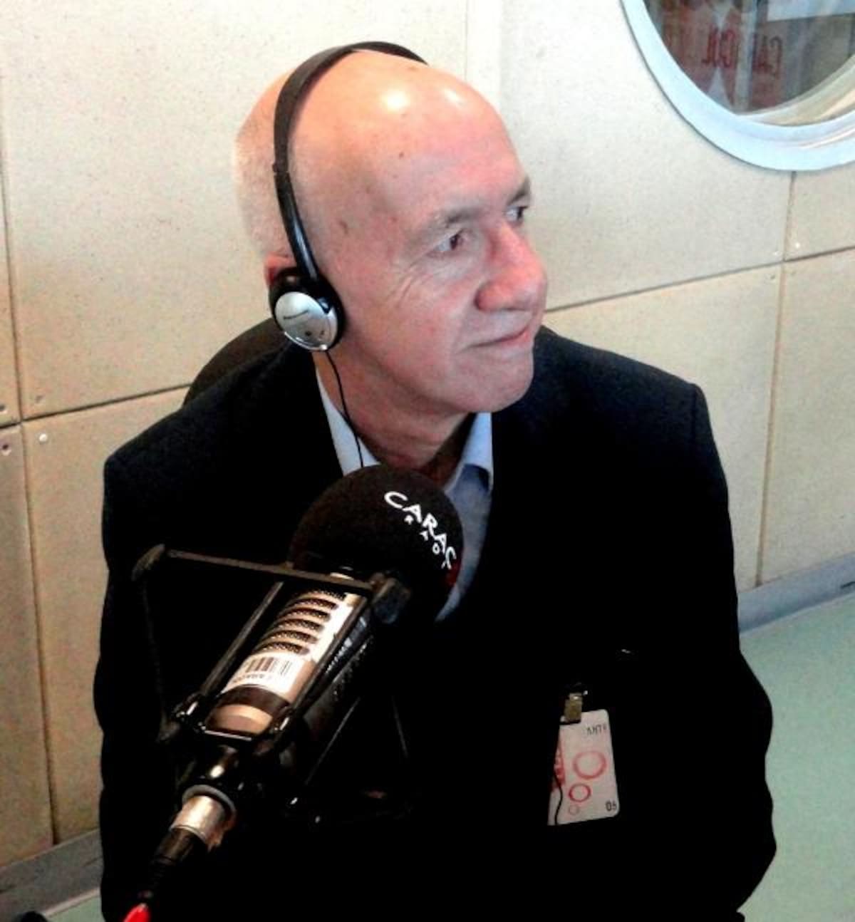 Gustavo Urrego, Especialista en problemas afectivos