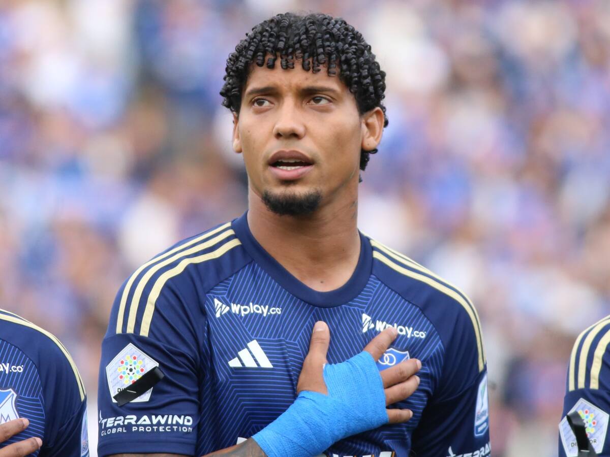 Juan Carlos Pereira envió un mensaje tras salir expulsado: Reconozco que mi actuar no fue le mejor