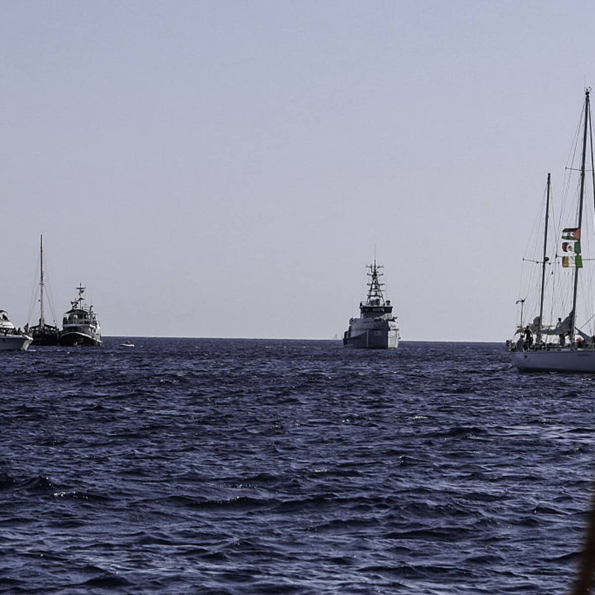Ejército israelí sigue con actos criminales: integrante de flotilla Global Sumud por interceptación