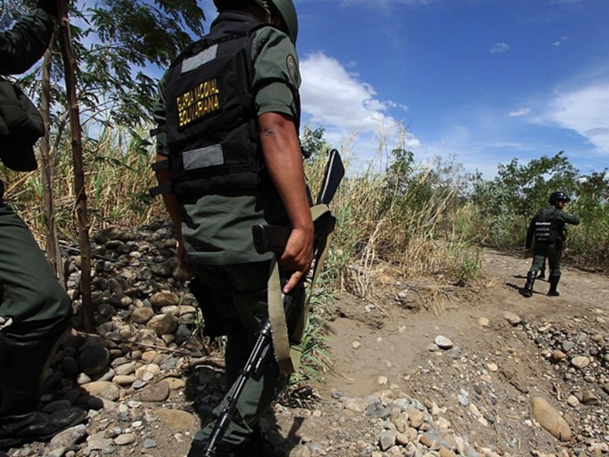 Enfrentamiento en la frontera colombo-venezolana dejó tres muertos y un herido