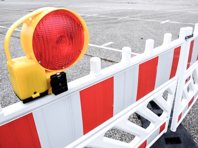 Vía cerrada imagen de referencia. Foto: Getty Images.