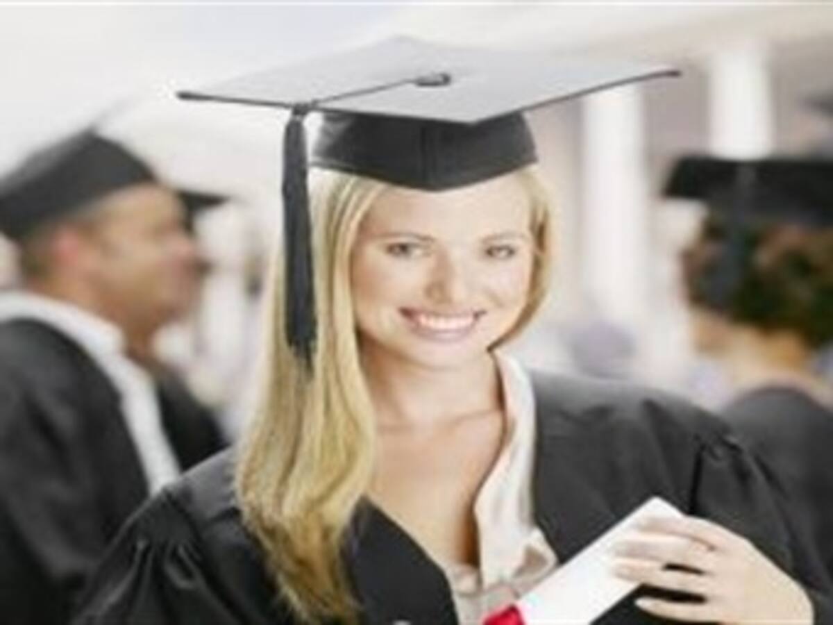Cerca de la mitad de los jóvenes colombianos prefiere aprender que ganar mucho dinero
