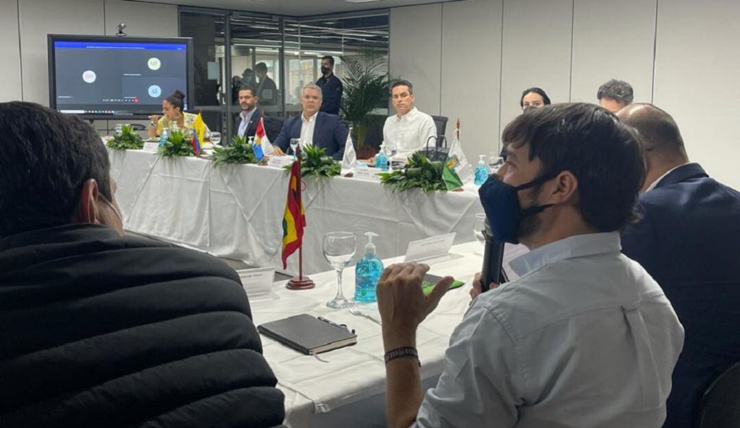 Jaime Pumarejo en reunión de Asocapitales