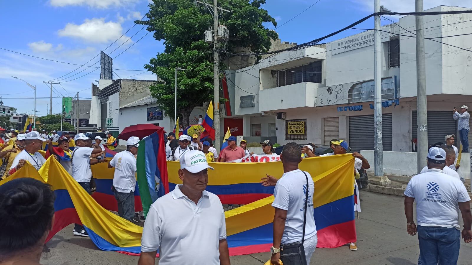 Primera movilización nacional contra la reforma tributaria en Barranquilla./Caracol Radio