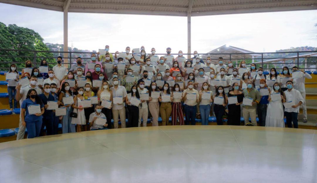 Representantes electos de Unimagdalena reciben sus credenciales