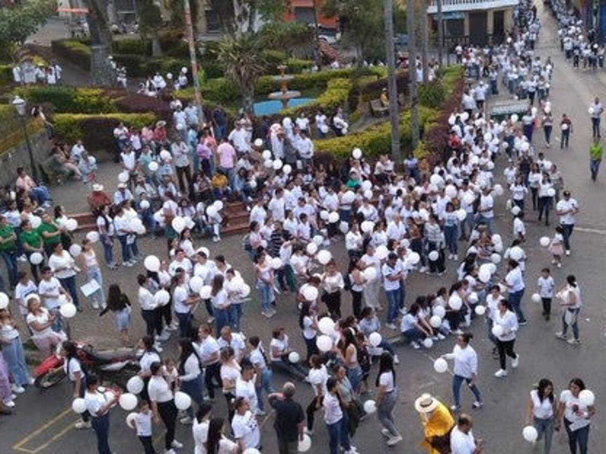 En Ituango piden liberación de un joven que habría sido secuestrado por las disidencias