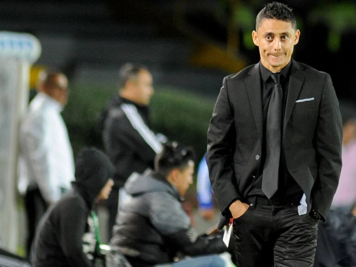 Técnico de Uniautónoma denuncia maltratos del árbitro Wilmar Roldán