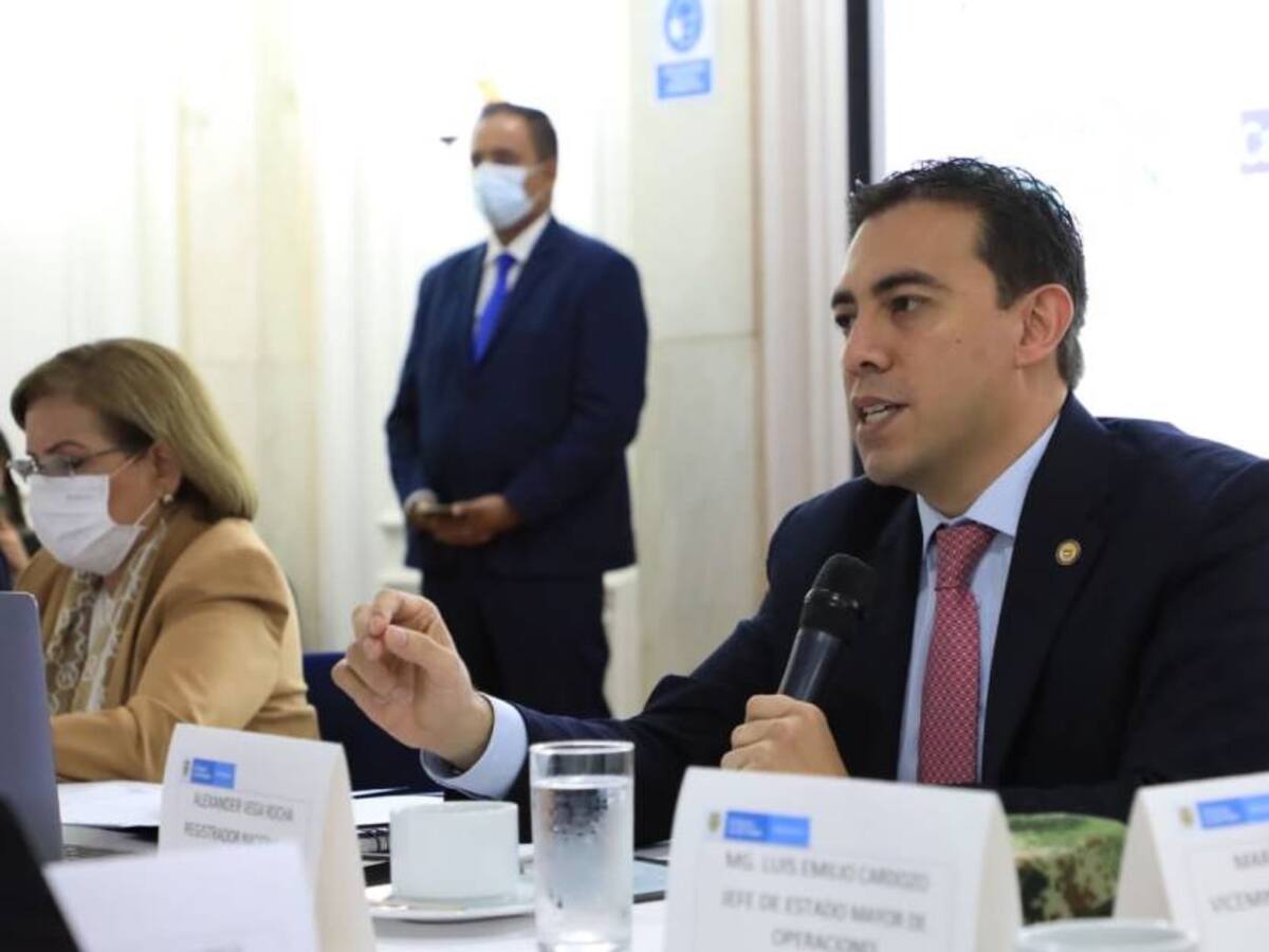 Anuncian doble verificación de transmisión de datos para presidenciales