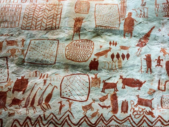 Pinturas rupestres en el Parque Nacional Natural Serranía del Chiribiquete y la Lindosa.