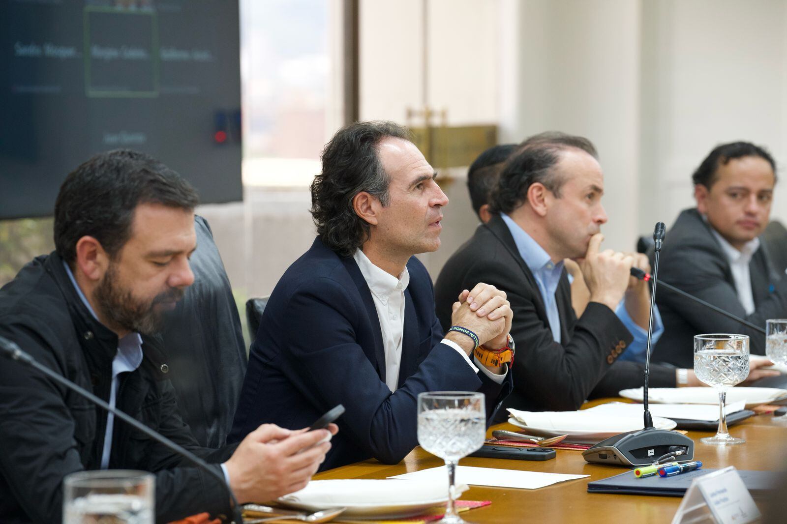 Federico Gutiérrez en reunión de Asocapitales en Medellín- foto alcaldía