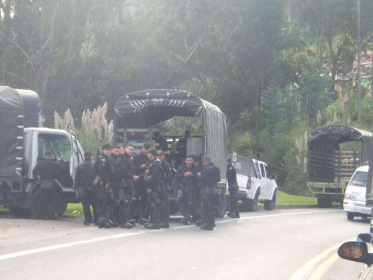 Comerciantes cierran Rumichaca en protesta por muerte de una mujer