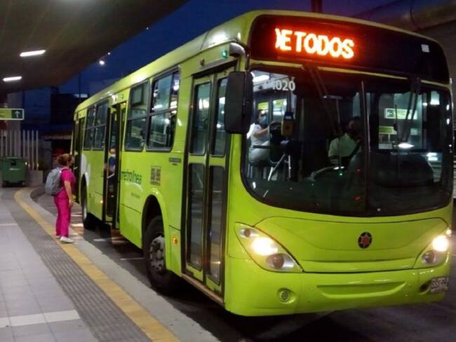 Operadores de Metrolínea reciben $1800 millones