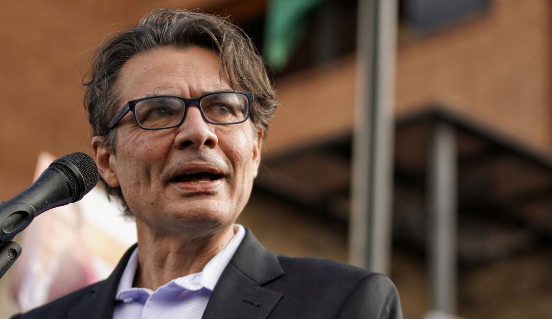 Los precandidatos Alejandro Gaviria y Federico Gutierrez se presentarán a la contienda electoras a través de firmas