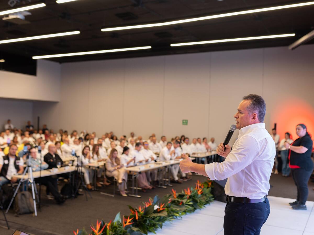 El alcalde Mauricio Salazar, rindió cuentas de sus primeros 100 días de gestión