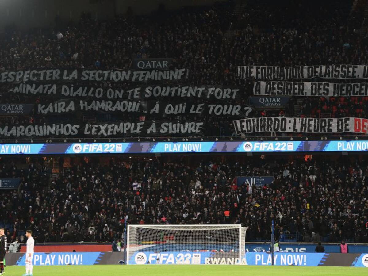 Protestas de los ultras contra un pálido PSG que ganó en la reposición