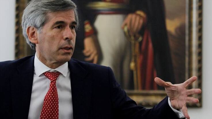 Lo más preocupante es que el fiscal quiera saltarse al Congreso: Reyes