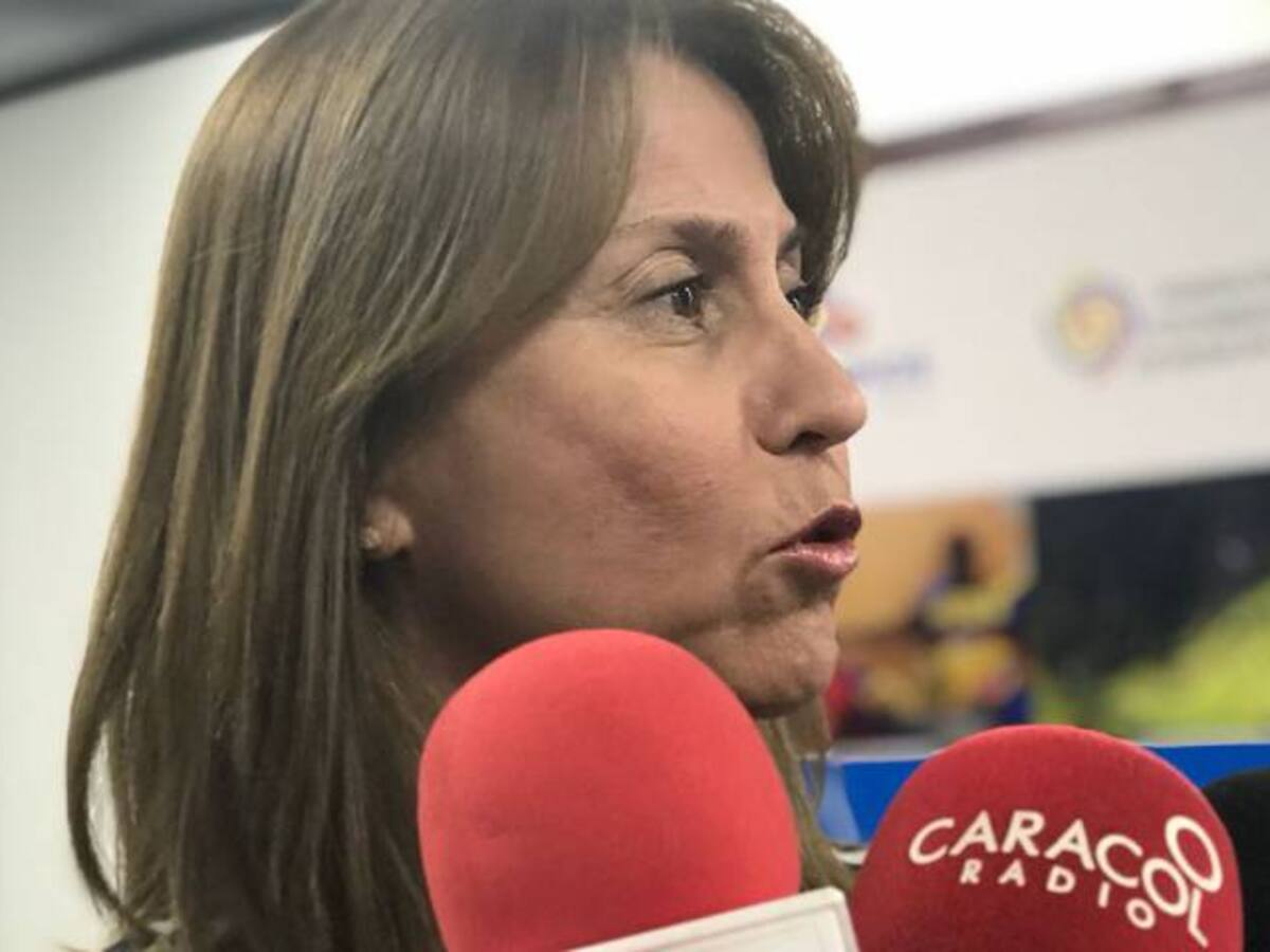 MinTrabajo pide a alcaldes del país ejecutar recursos de regalías