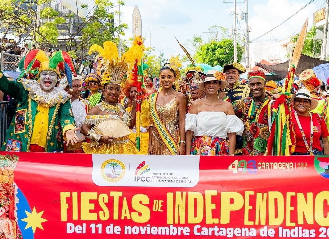 Cartagena deslumbró en la Gran Parada Folclórica de Montería