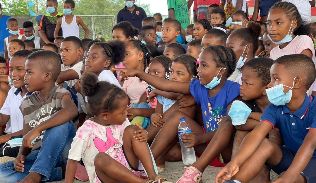 Show de títeres, Navegando al Corazón del Pacífico