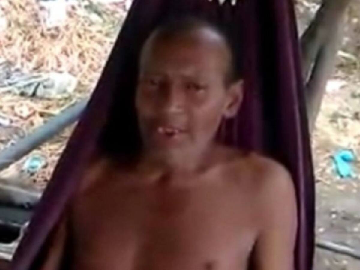 Habitante en condición de calle clama atención de salud en Barranquilla