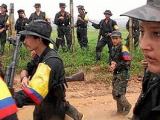 Con armas de palo las Farc están obligando a menores a enfrentar al Ejército en Putumayo