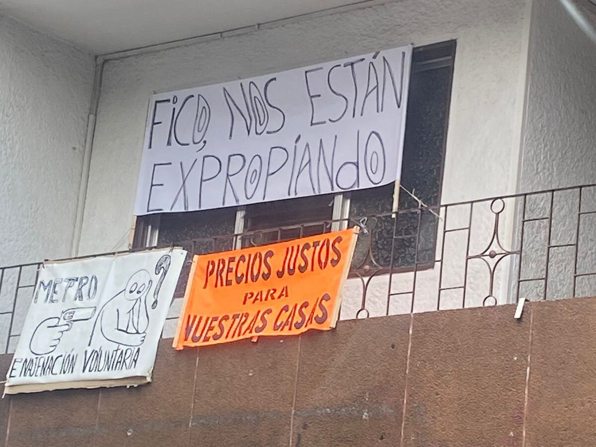 Quejas de habitantes de predios que deben ser desalojaos para la construcción del Metro de la 80.