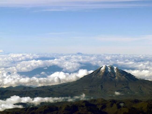 Descartan riesgo de erupción del volcán Cerro Machín tras los sismos de este domingo
