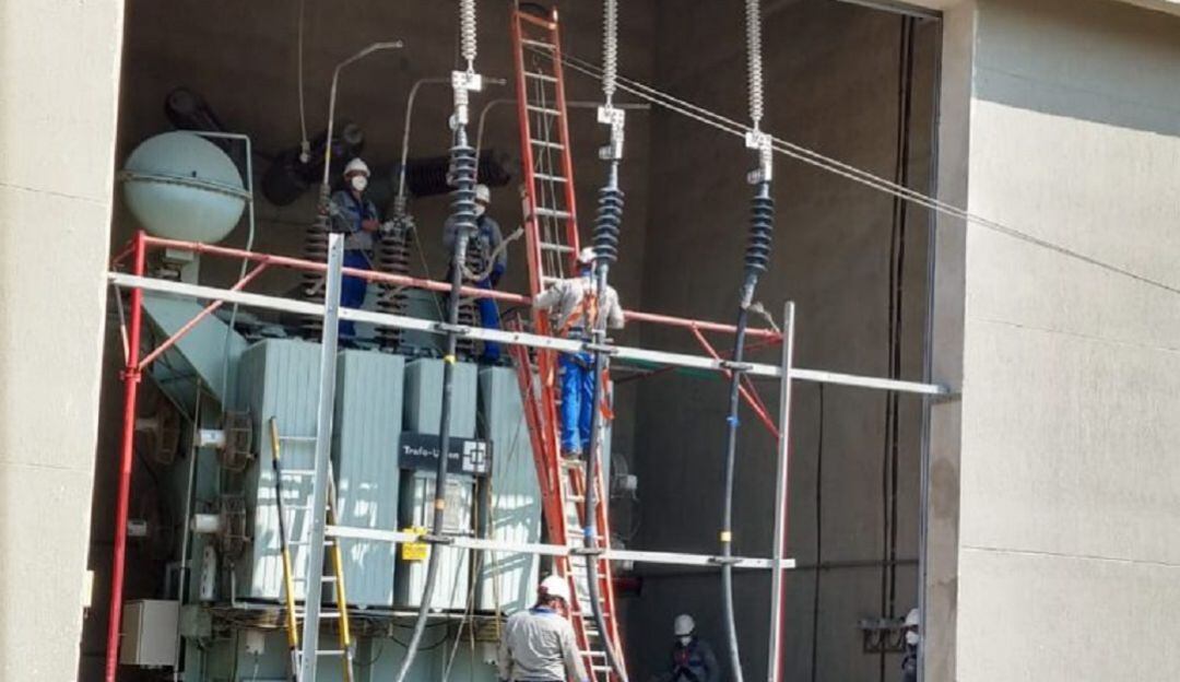 Técnicos de alta tensión de Afinia se encargarán de realizar las labores preventivas entre las 7:00 a.m. y las 6:00 p.m.