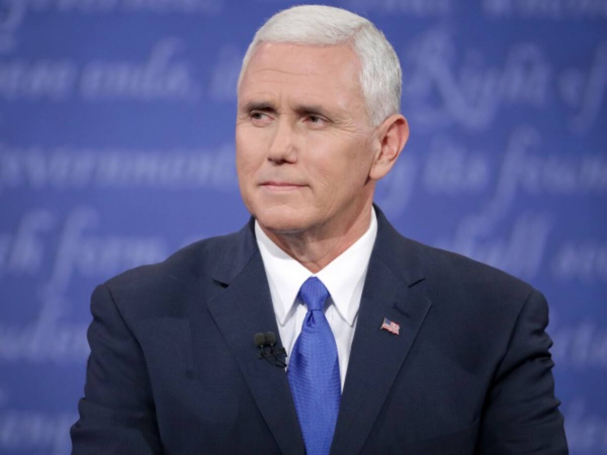 Pence califica de "intimidación" traslado de tropas de Venezuela a frontera