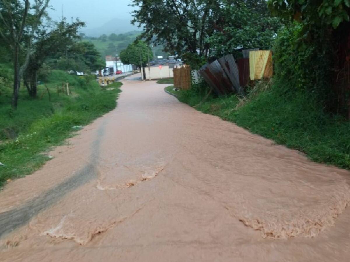 El Huila con ‘el agua hasta el cuello’ por invierno
