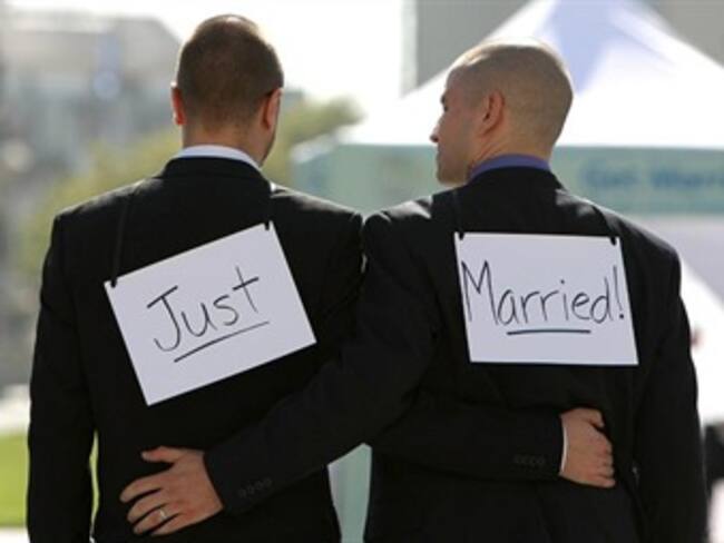 Francia comienza a tramitar matrimonio gay