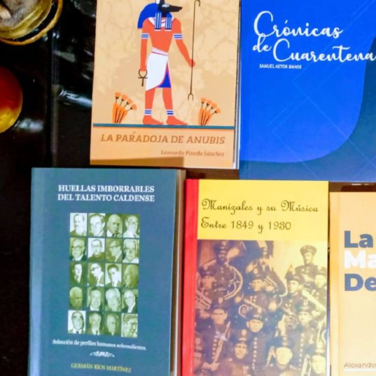 Presentación de obras literarias de autores caldenses