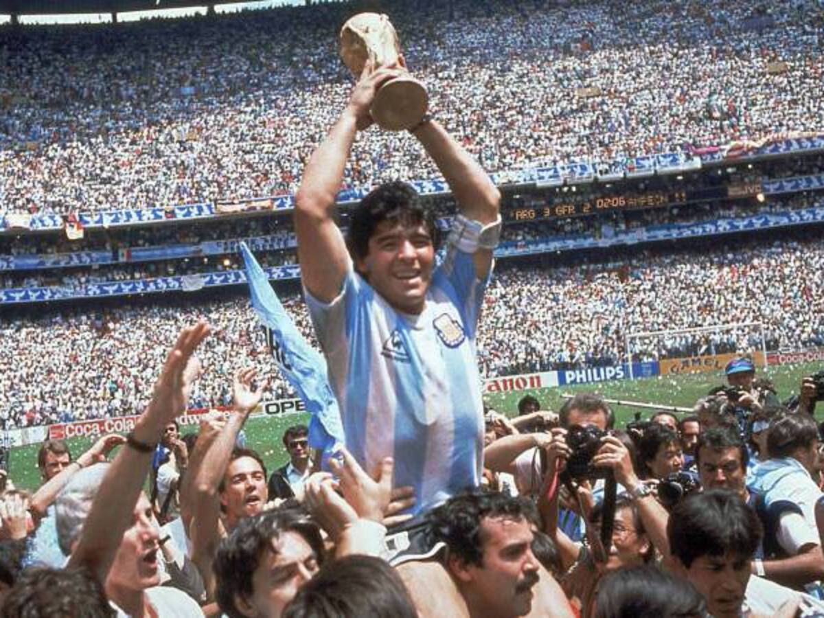 Hace 30 años Maradona se convirtió en el Rey del fútbol mundial