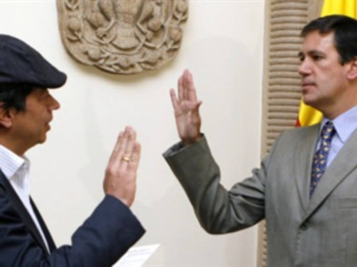 Le pedí al alcalde que me permitiera tener un equipo de absoluta confianza: Sanclemente
