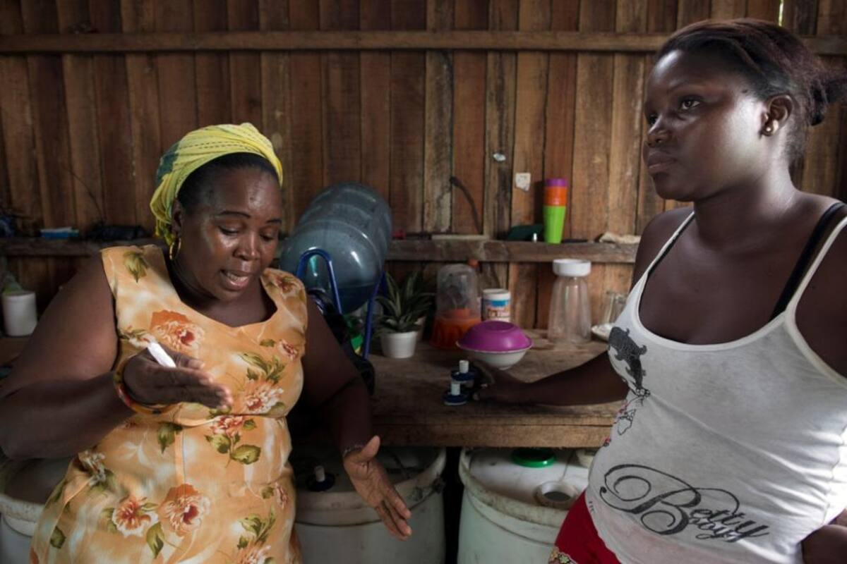 La red 'Mariposas de Alas Nuevas, Construyendo Futuro' es la primera organización colombiana en ganar el premio por atención a los desplazados de Buenaventura.