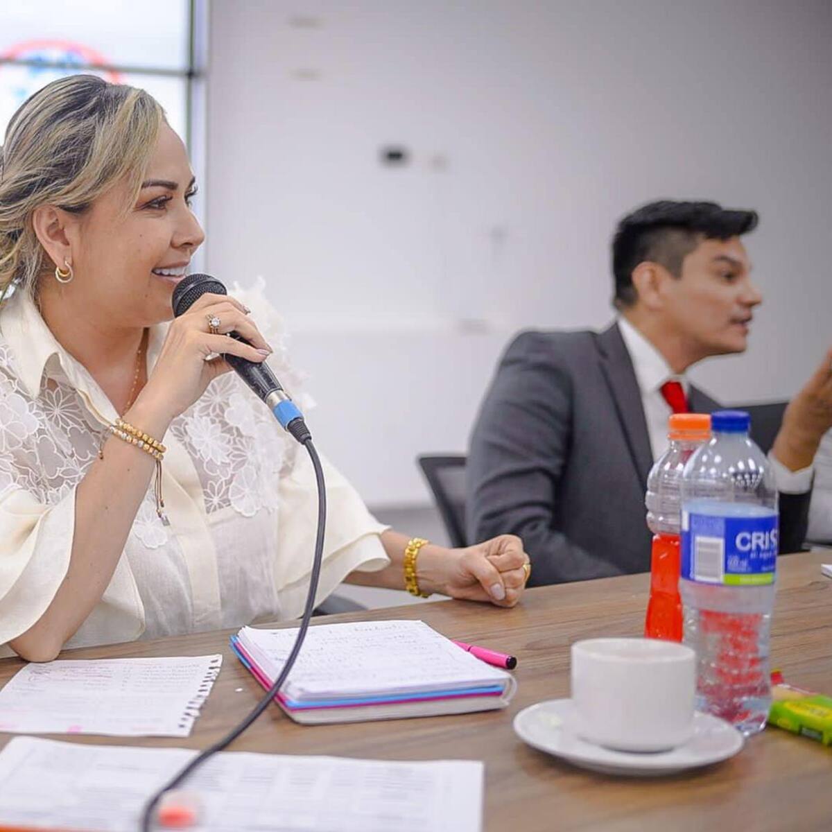 “Hay que dar ejemplo”: alcaldesa de Ibagué tras “regaño” a funcionarios por llegar tarde