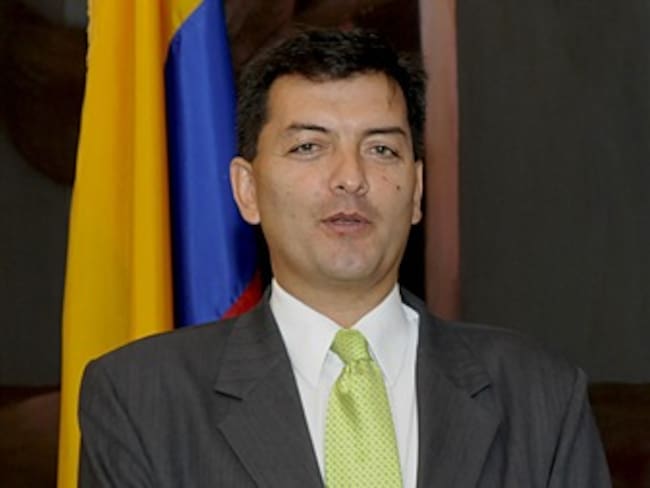 Ante la OEA Colombia rechaza intervencionismo ‘descarado’ de Chávez