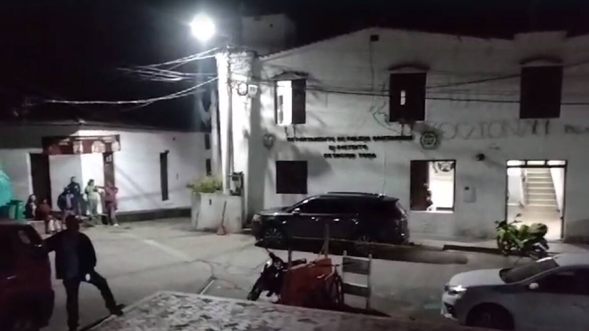 Comunidades de Tona protestaron por el cierre de la vía a Bucaramanga