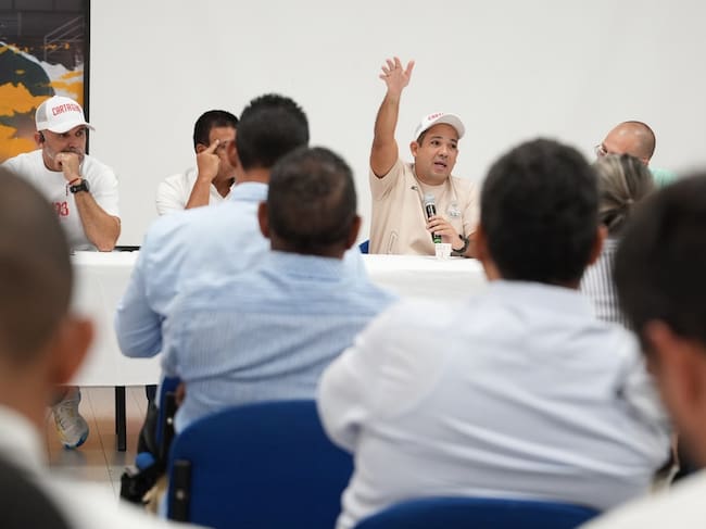 Director del IDER abre espacio de diálogo con clubes y delegaciones para fortalecer el deporte de Cartagena y Bolívar