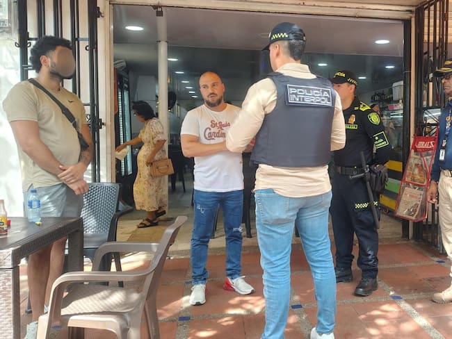 Ciudadano turco capturado. Foto: Migración Colombia.