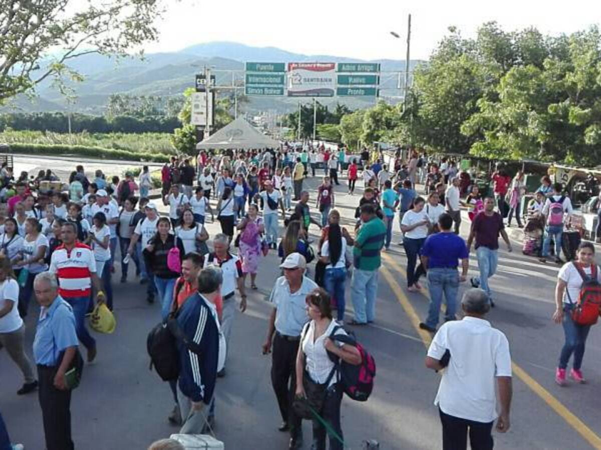 Con hambre y sumidos en la pobreza llegan los venezolanos a territorio colombiano