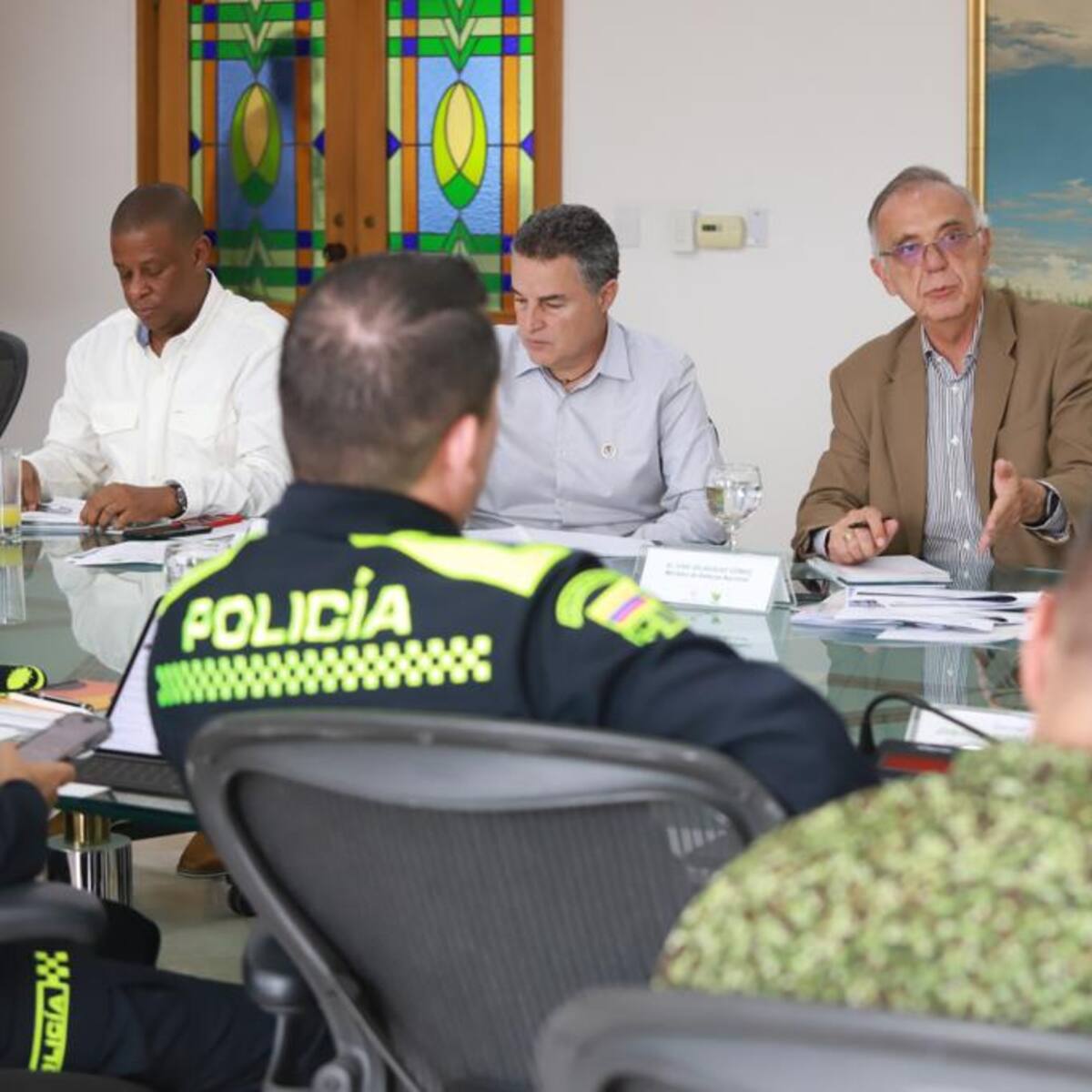 MinDefensa al Ejército por poca incautación de cocaína: “Estamos muy graves”