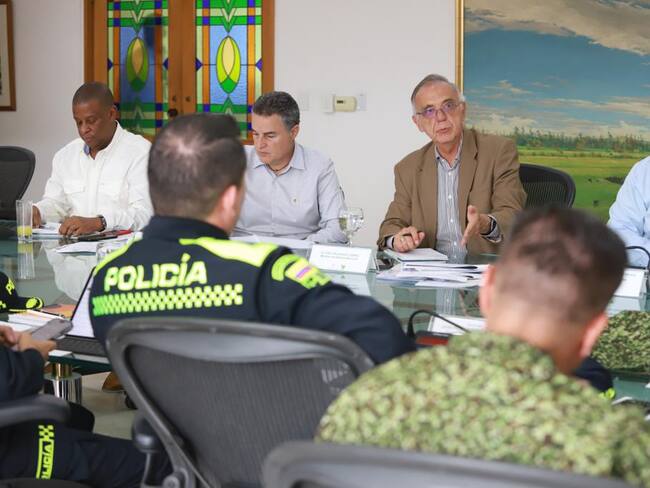 Iván Velásquez en encuentro con gobernadores de Antioquia, Chocó y Córdoba. Cortesía: MinDefensa