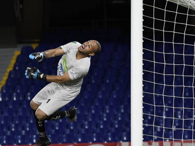 Pablo Mina de Jaguares ante el América de Cali en Copa Colombia 2021